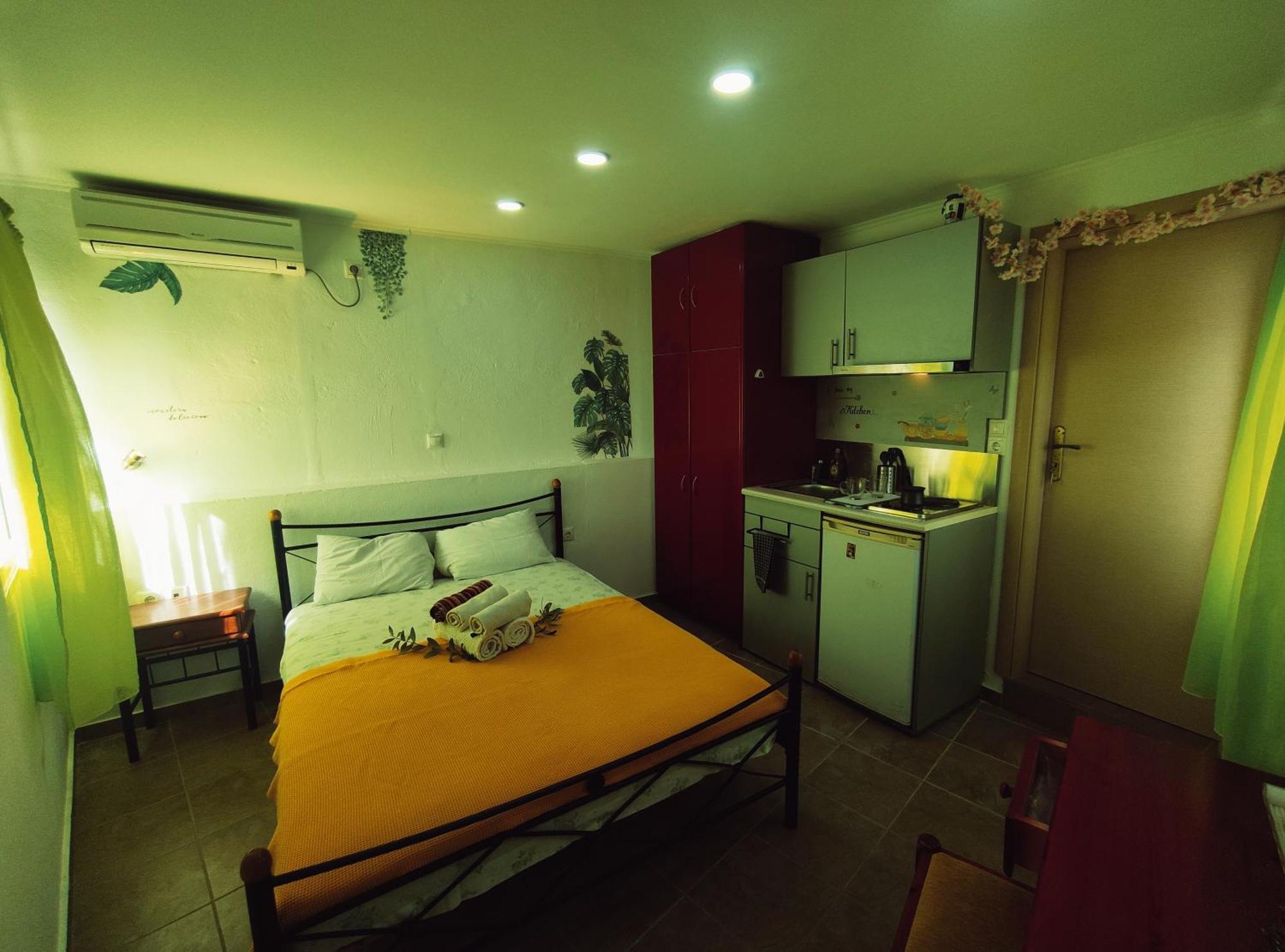 Rena'S Rooms Μελίντα Melinta Pokoj fotografie